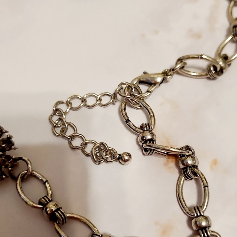 SOLD CHLOE & ISABEL TANGIER SOLADITE CHAMPAGNE CRYSTAL SILVER STATEMENT NECKL… - Picture 15 of 16